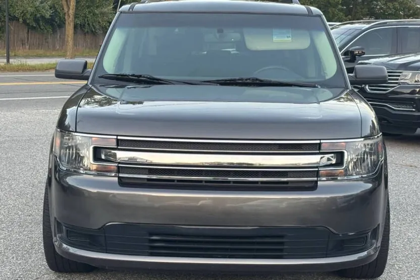 2015 Ford Flex SE photo 1