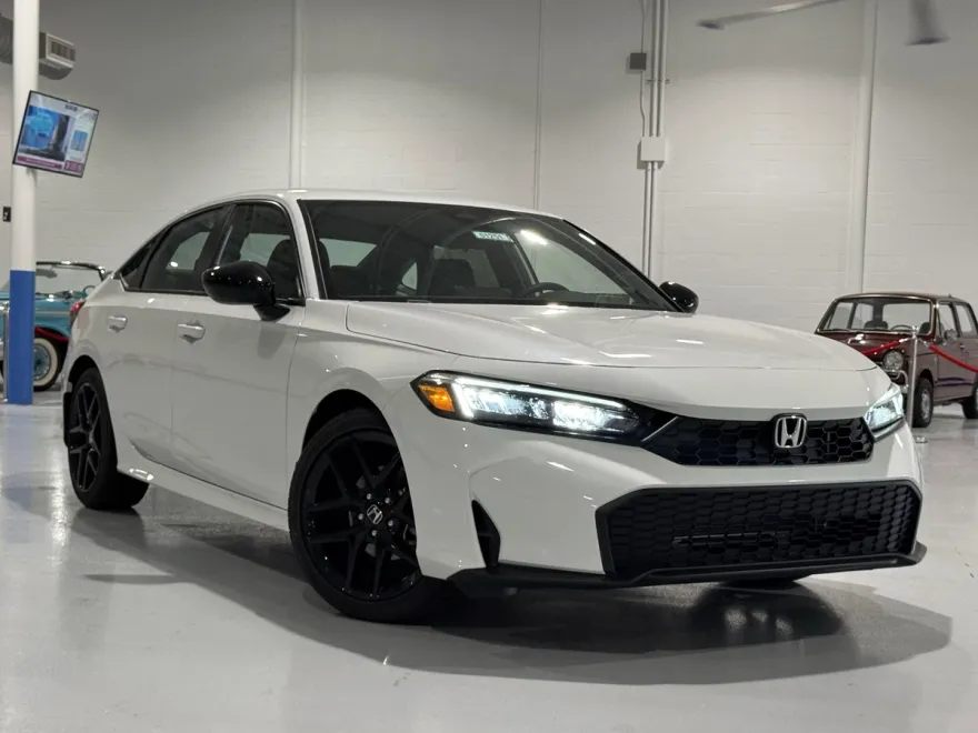 2026 Honda Civic Sport photo 1