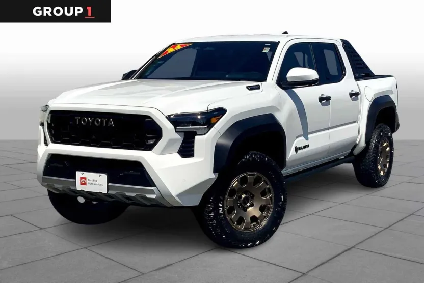 2024 Toyota Tacoma Trailhunter photo 1