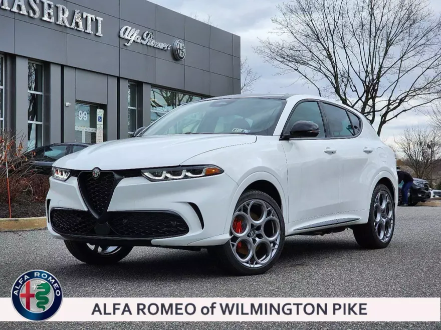 2025 Alfa Romeo Tonale Tributo Italiano photo 1