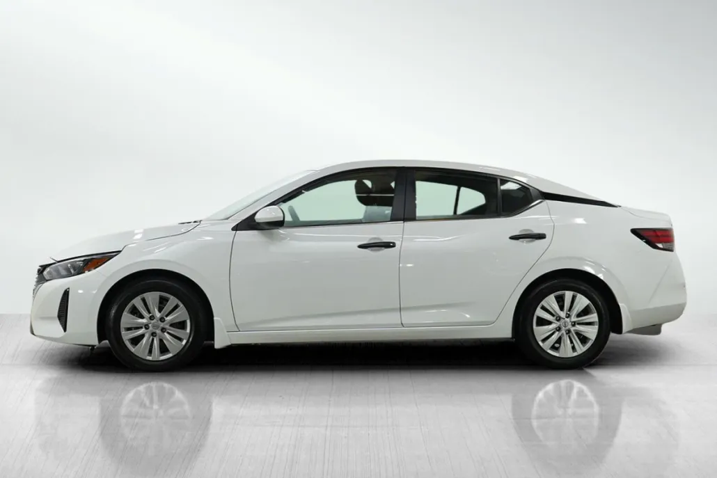 2024 Nissan Sentra S photo 1