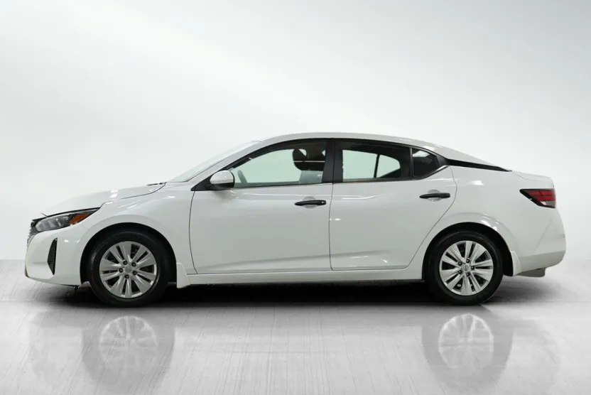 2024 Nissan Sentra S photo 1