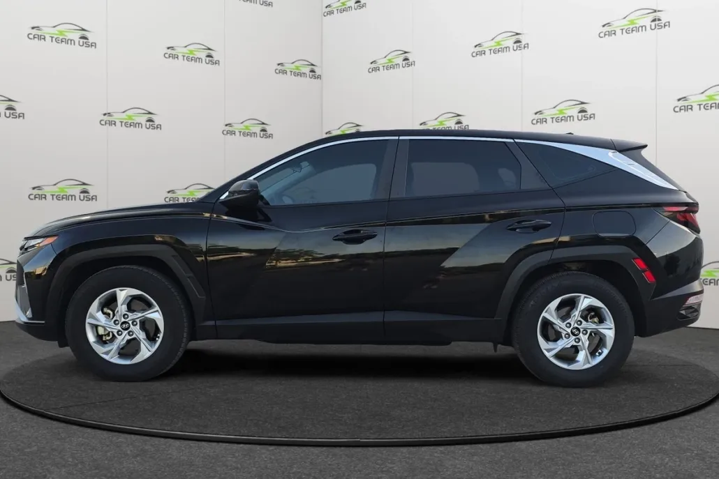 2024 Hyundai Tucson SE photo 1