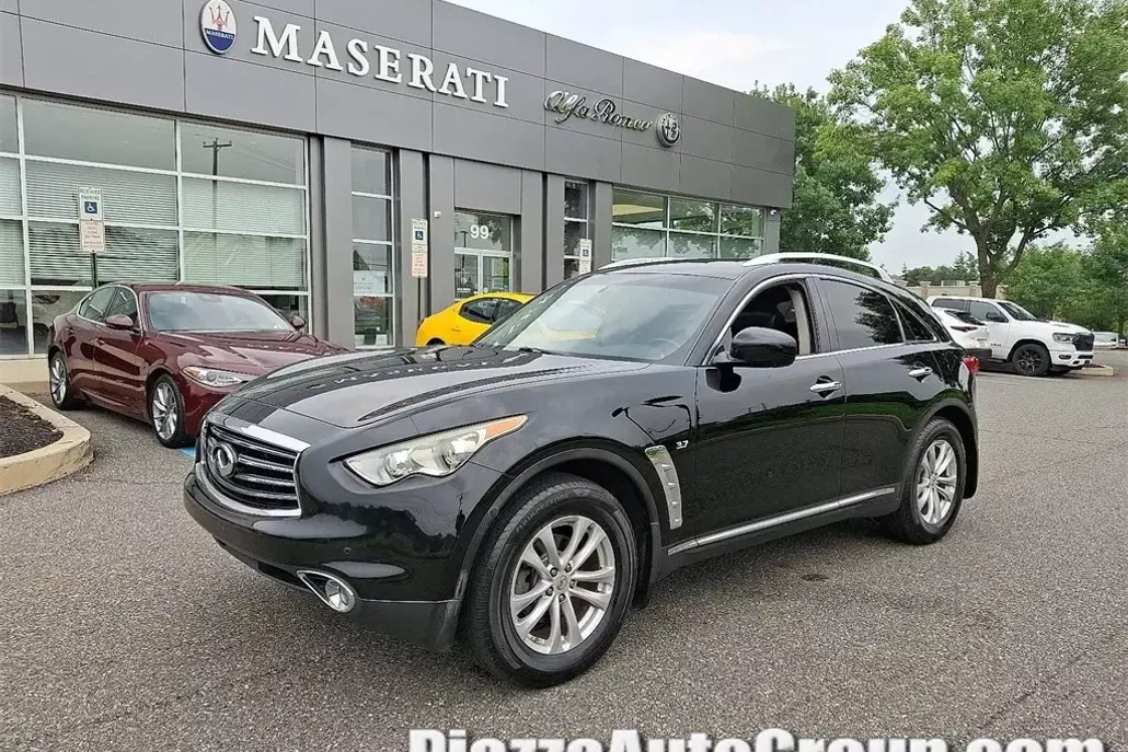 2015 Infiniti QX70 Base photo 1