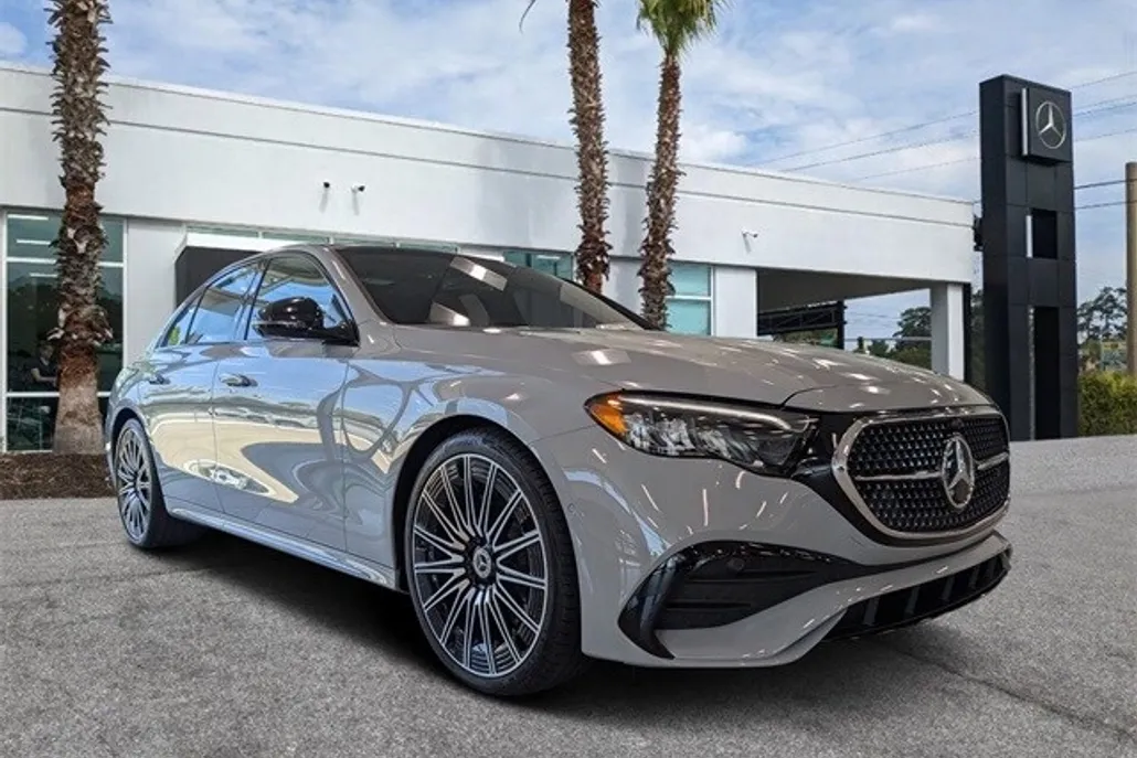 2026 Mercedes Benz E 350 photo 1