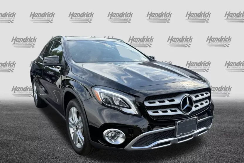 2020 Mercedes Benz GLA 250 photo 1