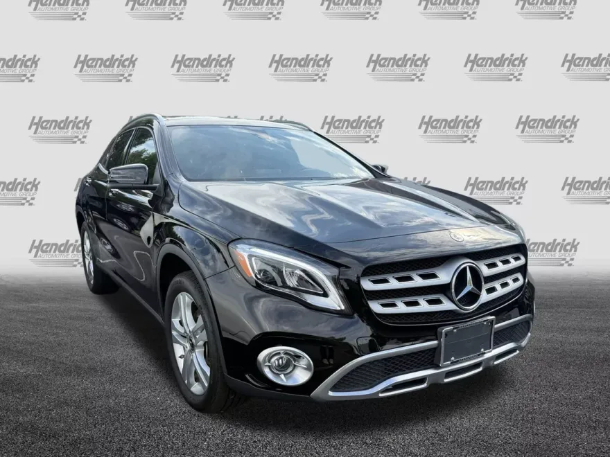 2020 Mercedes Benz GLA 250 photo 1