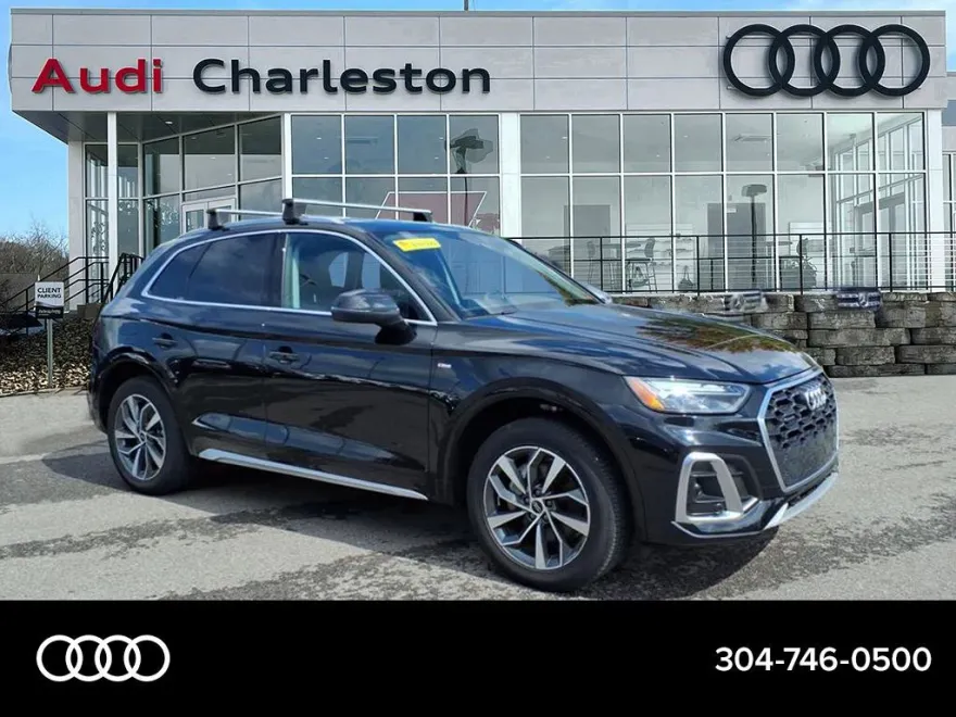 2023 Audi Q5 S line Premium Plus photo 1