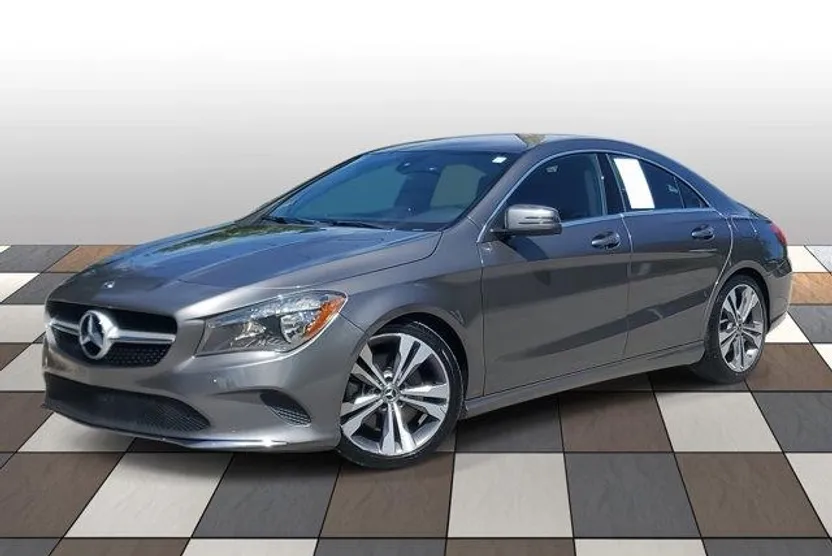 2019 Mercedes Benz CLA 250 photo 1
