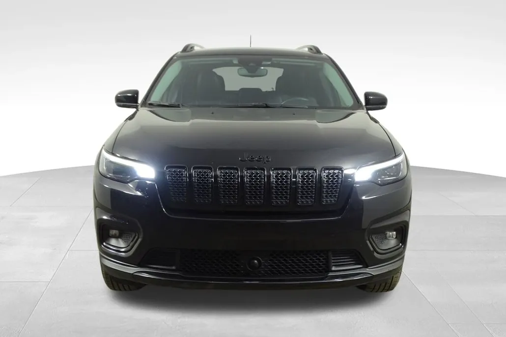 2021 Jeep Cherokee Altitude photo 1