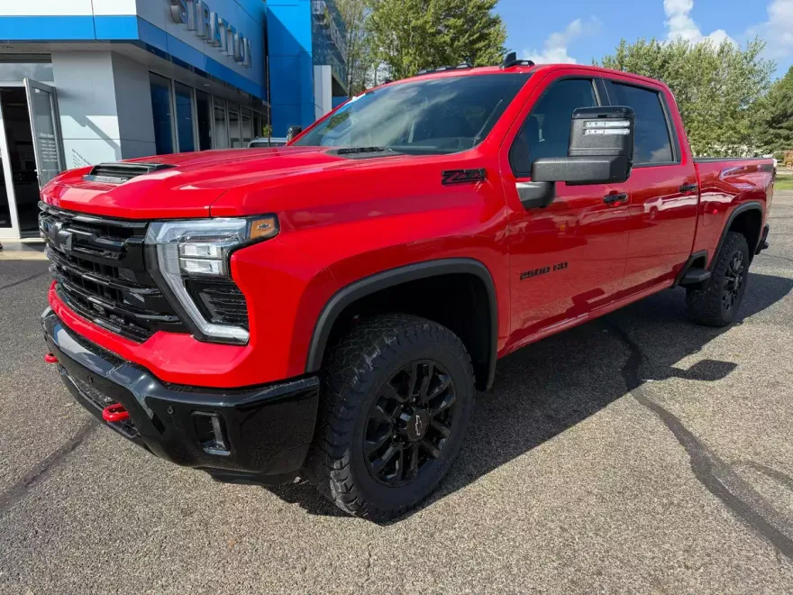 2026 Chevrolet Silverado 2500HD LT photo 1
