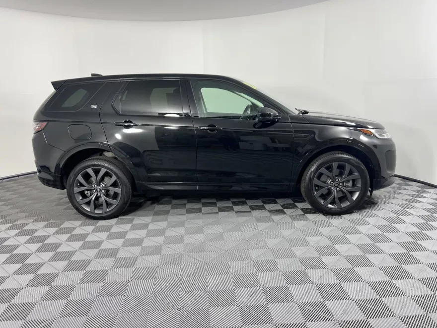 2023 Land Rover Discovery Sport SE R-Dynamic photo 1