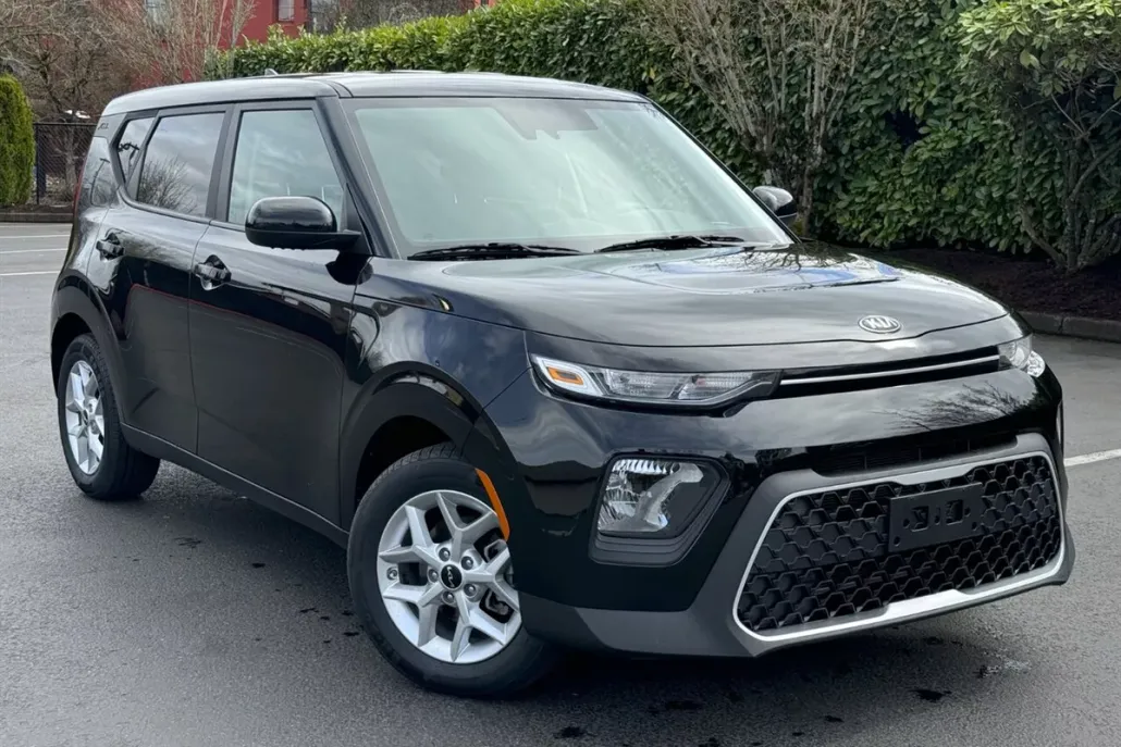 2022 Kia Soul LX Technology photo 1