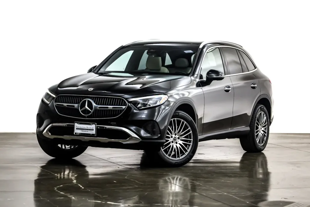 2024 Mercedes Benz GLC 300 4MATIC photo 1
