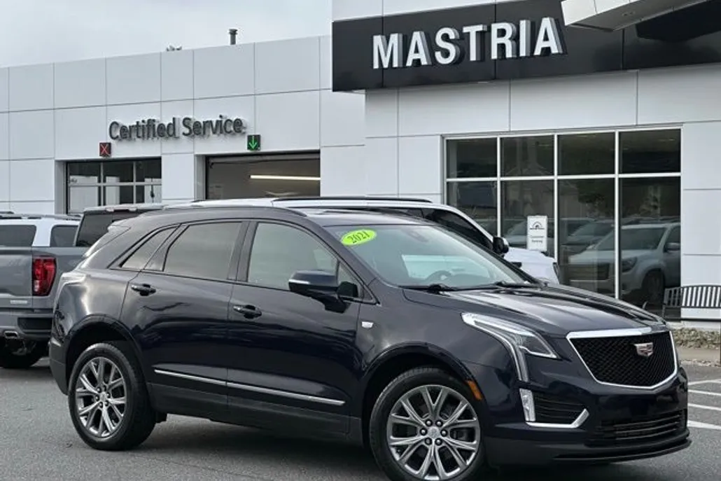2021 Cadillac XT5 Sport photo 1