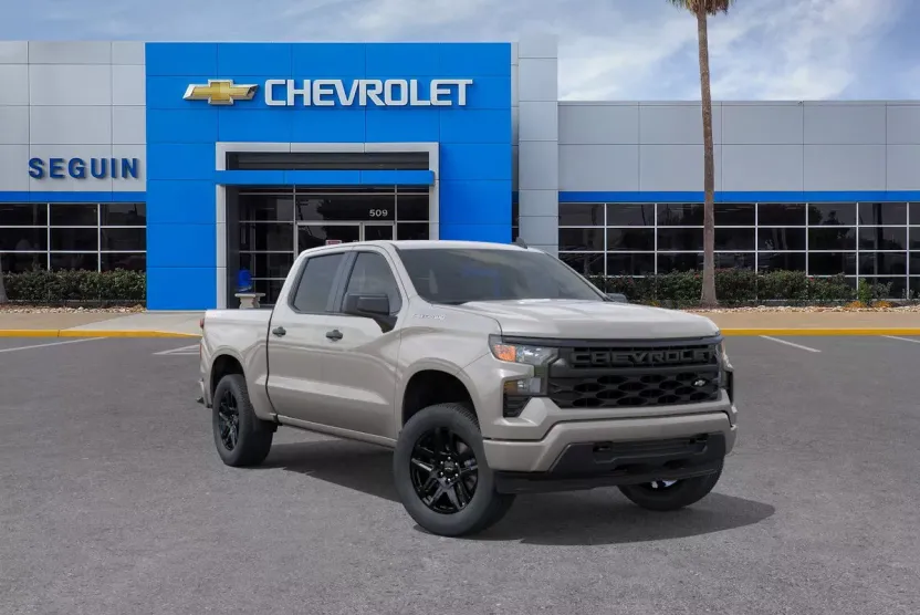 2026 Chevrolet Silverado 1500 Custom photo 1