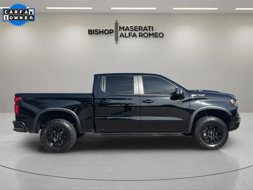 2024 Chevrolet Silverado 1500 ZR2 photo 1