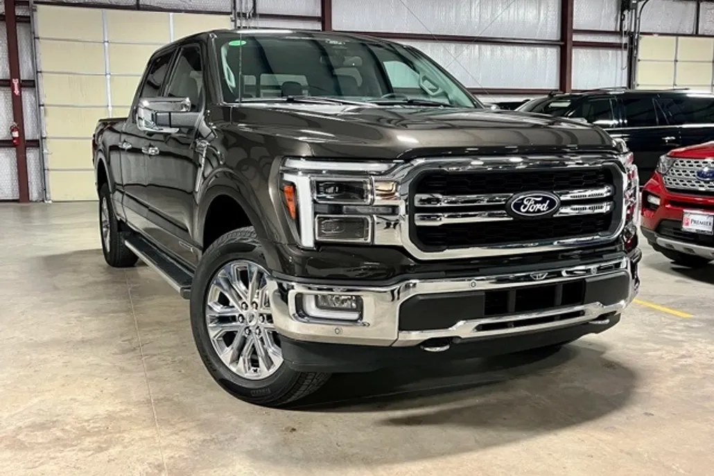 2024 Ford F-150 Lariat photo 1