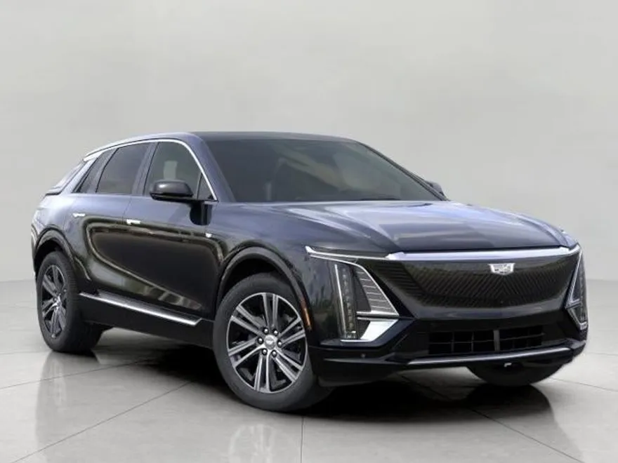 2025 Cadillac Lyriq Luxury photo 1