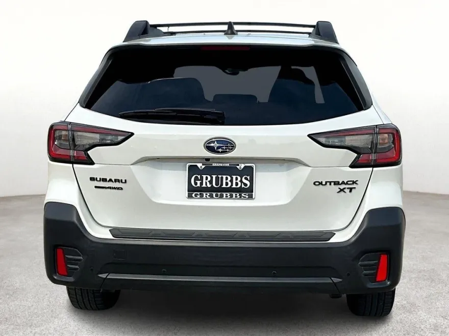 2022 Subaru Outback Onyx Edition XT photo 1
