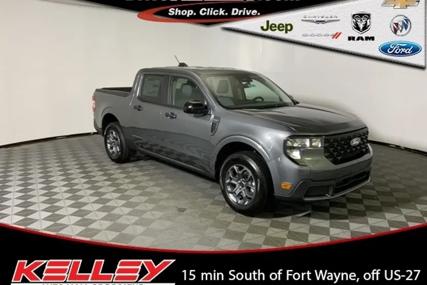 2025 Ford Maverick XLT photo 1
