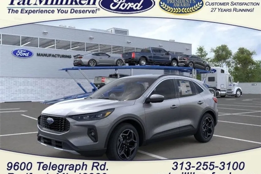 2026 Ford Escape Hybrid Platinum photo 1