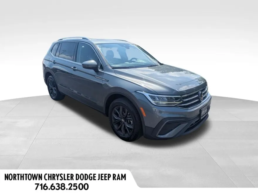 2022 Volkswagen Tiguan SE photo 1