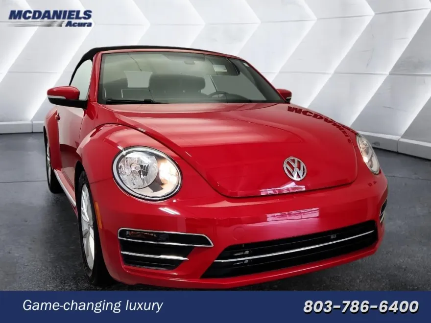 2018 Volkswagen Beetle S Convertible photo 1