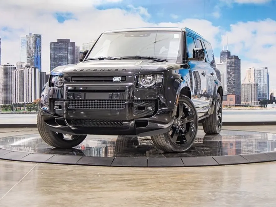 2025 Land Rover Defender X-Dynamic SE photo 1