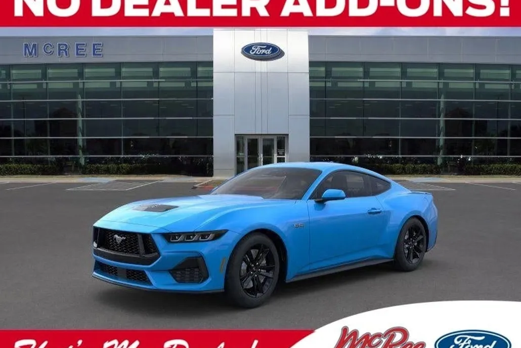2025 Ford Mustang GT photo 1