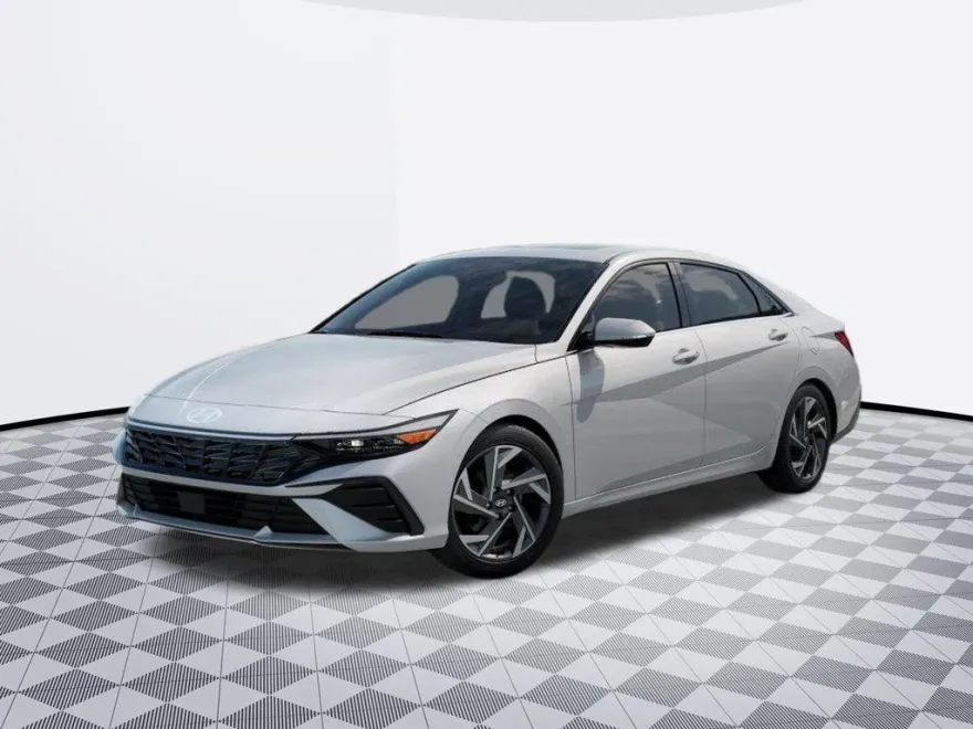 2025 Hyundai Elantra Limited photo 1