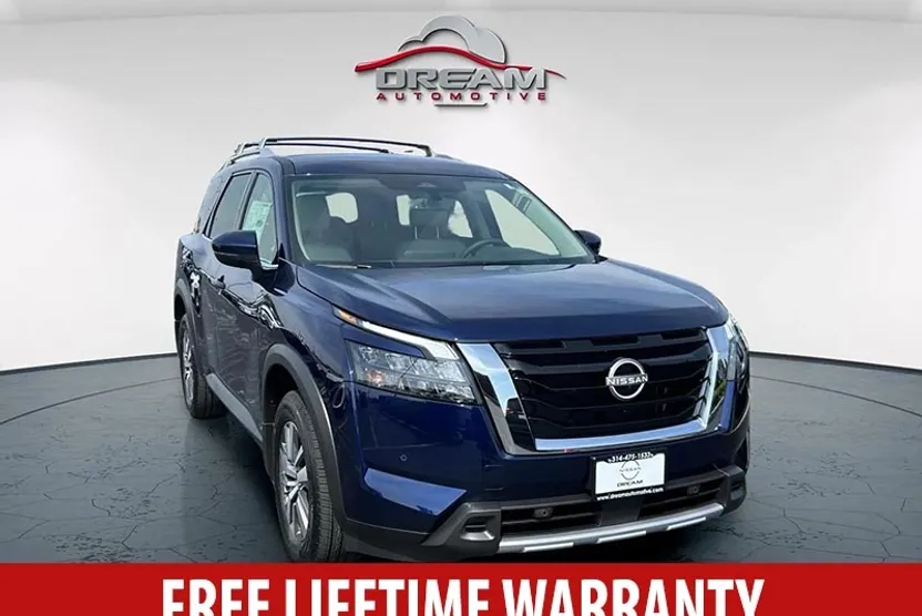 2025 Nissan Pathfinder SL photo 1