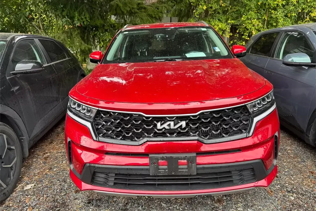 2022 Kia Sorento Hybrid S photo 1