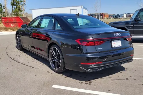 2025 Audi A8 L 55 photo 3