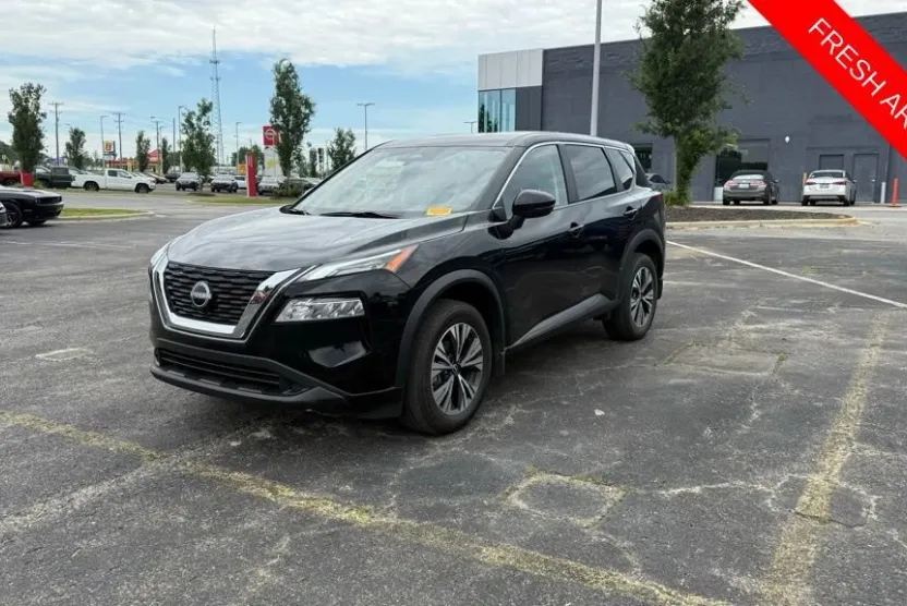 2023 Nissan Rogue SV photo 1