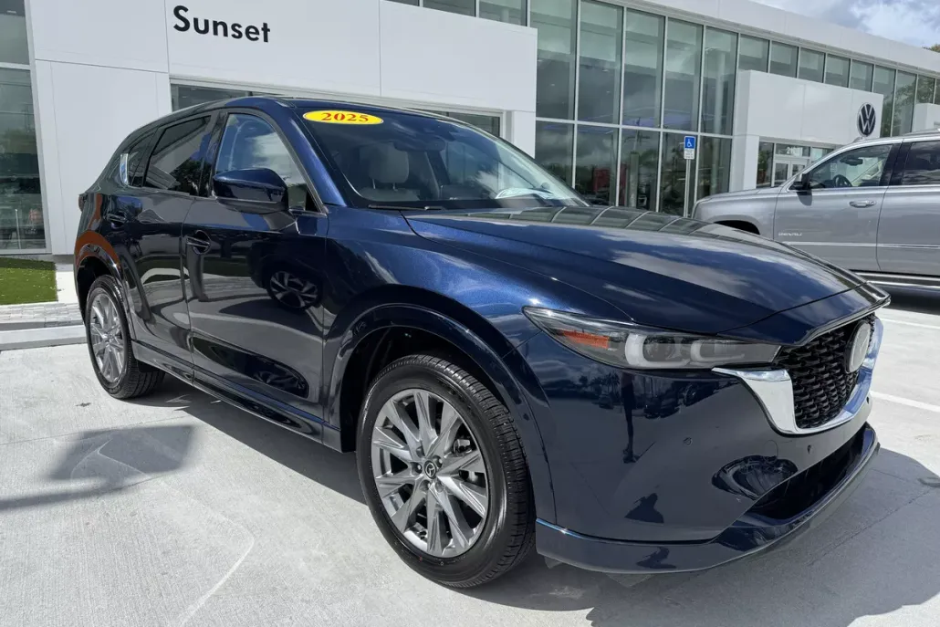 2025 Mazda CX-5 2.5 Premium Plus photo 1