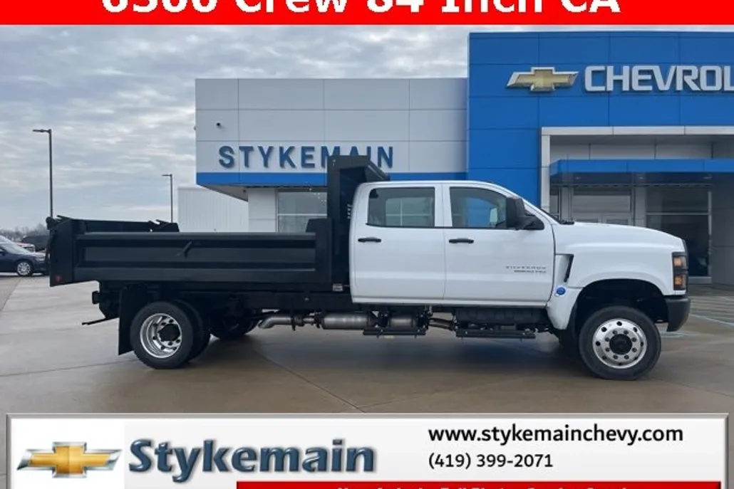 2024 Chevrolet Silverado 6500HD Work Truck photo 1