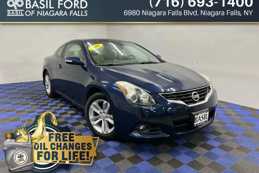 2011 Nissan Altima 2.5 S photo 1
