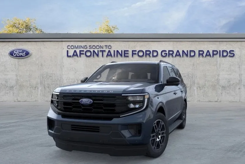 2025 Ford Expedition photo 1