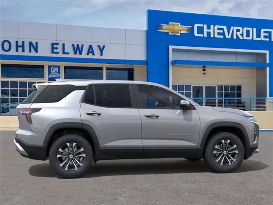 2026 Chevrolet Equinox LT photo 1