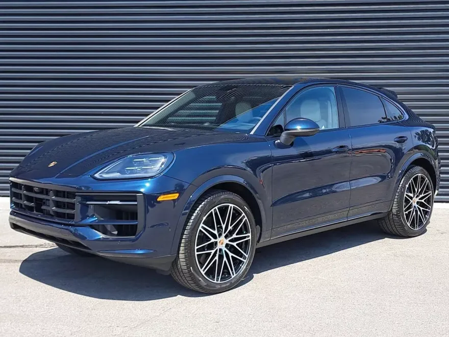 2025 Porsche Cayenne Coupe Base photo 1
