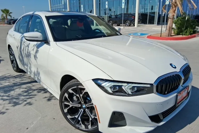 2025 Bmw 330i photo 1
