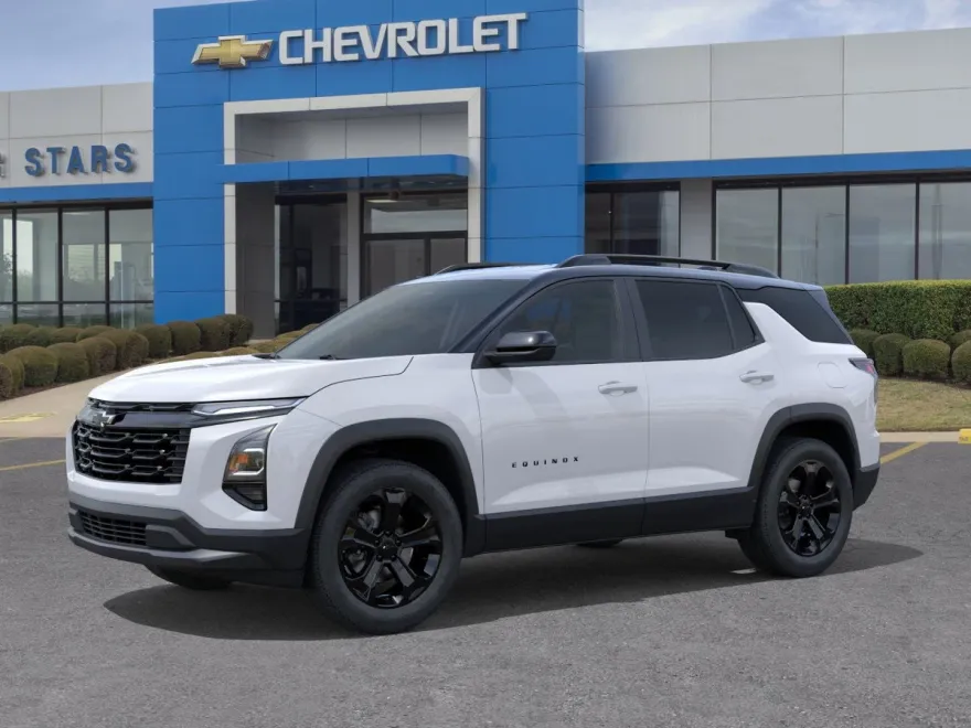 2026 Chevrolet Equinox LT photo 1