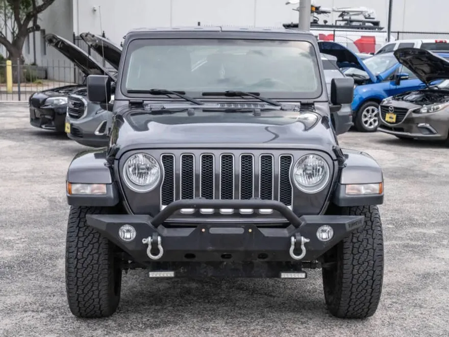 2020 Jeep Wrangler Unlimited Sahara Sport photo 1