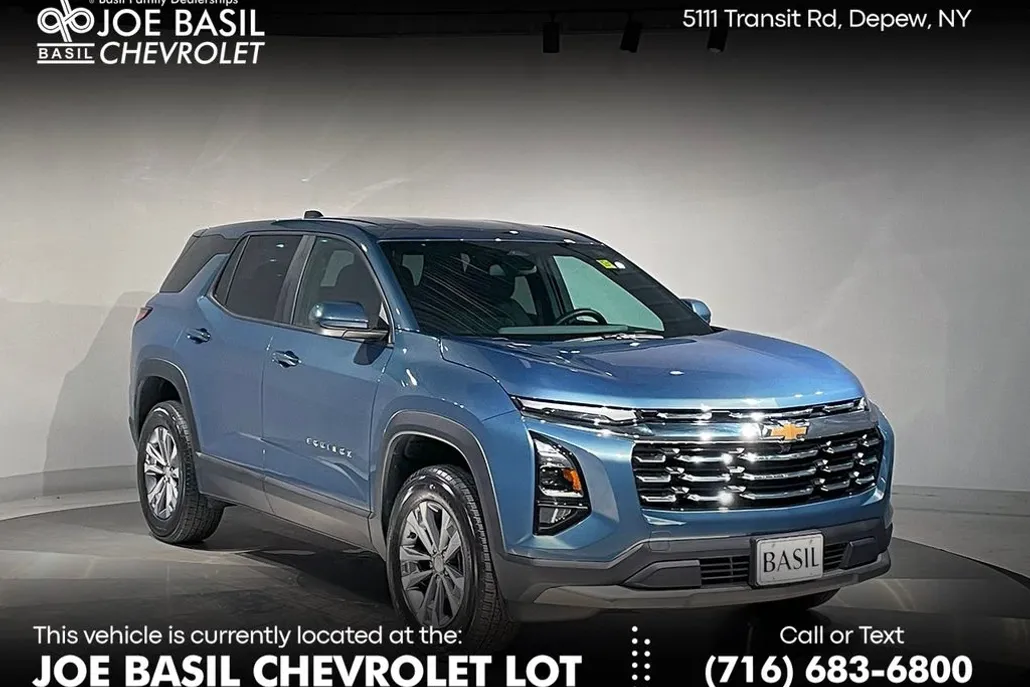 2025 Chevrolet Equinox LT photo 1