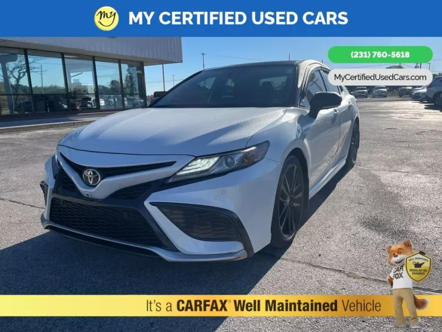 2021 Toyota Camry XSE photo 1
