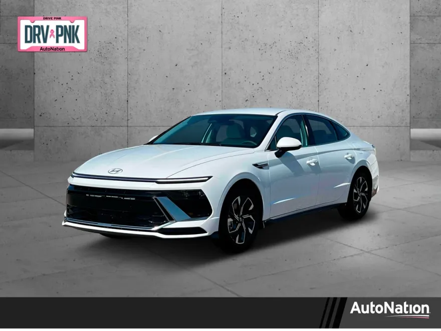 2025 Hyundai Sonata SEL photo 1