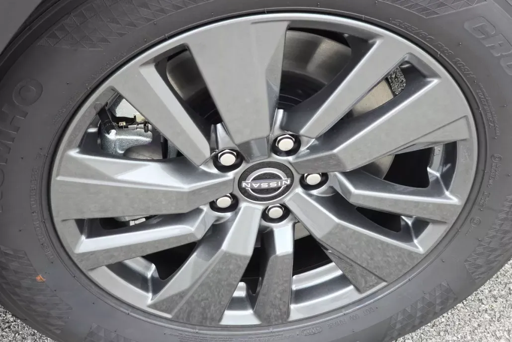 2025 Nissan Pathfinder SV photo 1