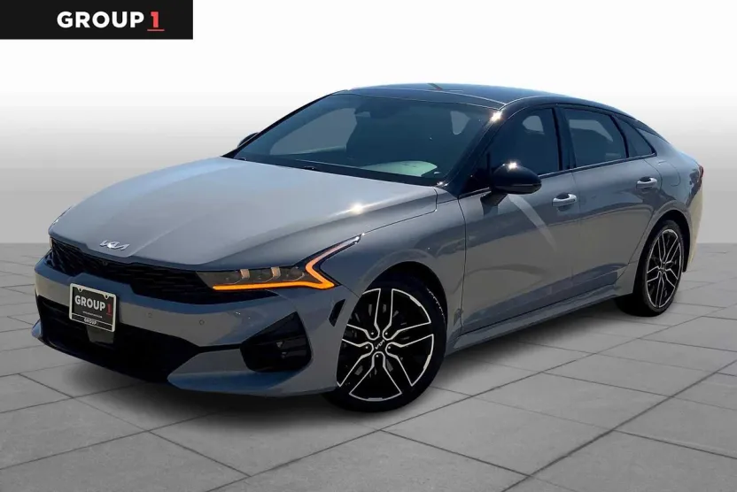 2023 Kia K5 GT photo 1