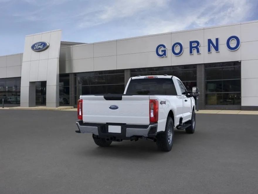 2023 Ford F-350 XL photo 8